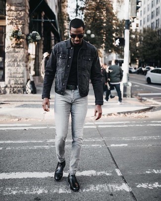 Какие джинсы носить с серой джинсовой курткой мужчине: Любителям стиля кэжуал полюбится дуэт серой джинсовой куртки и джинсов. И почему бы не привнести в повседневный ансамбль чуточку утонченности с помощью черных кожаных ботинок челси?