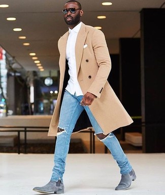 Какие джинсы носить с серыми ботинками челси мужчине: Поклонникам стиля кэжуал придется по вкусу тандем бежевого длинного пальто и джинсов. Теперь почему бы не добавить в повседневный ансамбль немного изысканности с помощью серых ботинок челси?