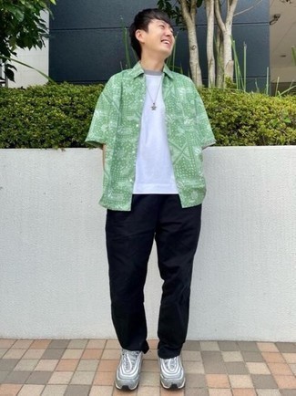 Мужская зеленая рубашка с коротким рукавом с принтом от Fumito Ganryu