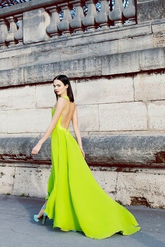 Зелено-желтое платье-макси от Adriana Degreas