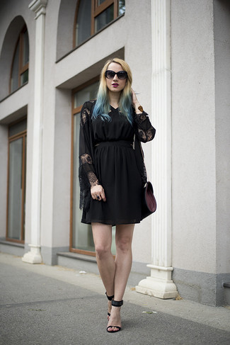 Какие коктейльные платья носить с черными босоножками на каблуке в 30 лет лето: Коктейльное платье и черное кружевное кимоно — прекрасный выбор, если ты хочешь создать простой, но в то же время модный лук. Что же до обуви, черные босоножки на каблуке — наиболее выигрышный вариант. Такой наряд дарит ощущение комфорта в зной и уверенность в том, что ты выглядишь неповторимо.
