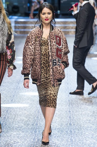 Коричневое облегающее платье с леопардовым принтом от Dolce & Gabbana