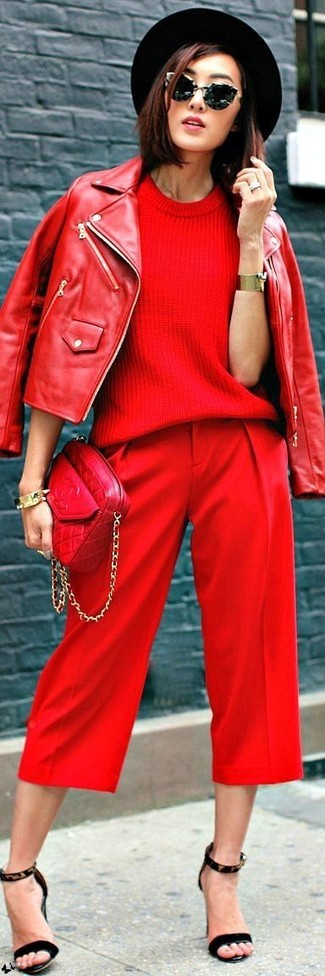 Красная кожаная стеганая сумка через плечо от Valentino