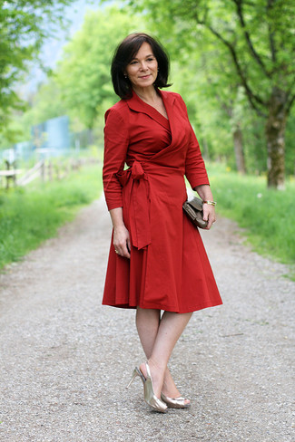Красное платье-миди от Roland Mouret