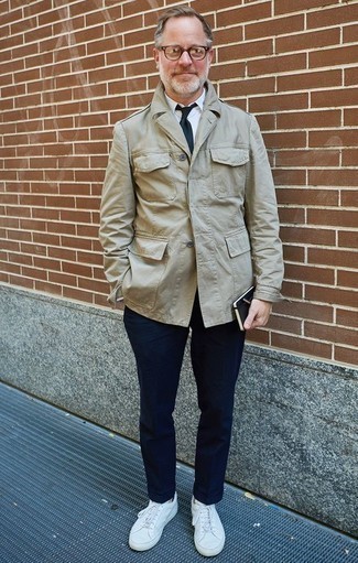 Мужская бежевая куртка в стиле милитари от Saint Laurent