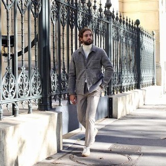 Мужские бежевые классические брюки от Hugo Boss