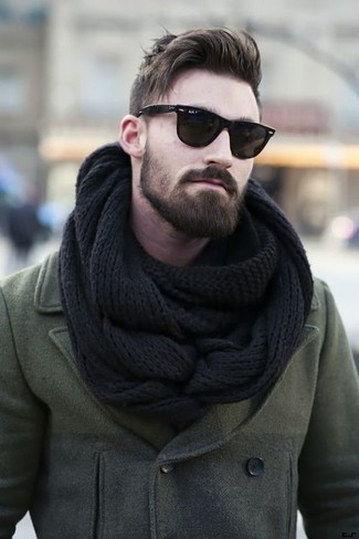 Мужской черный вязаный шарф от Gucci
