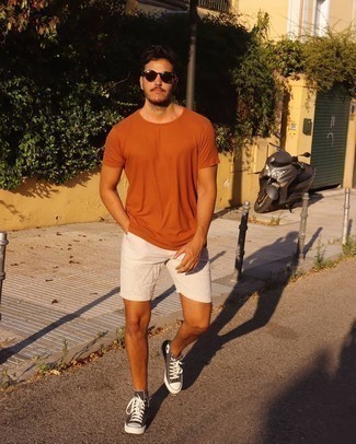 Мужская оранжевая футболка с круглым вырезом от Maison Margiela