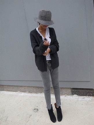 Женская серая шерстяная шляпа от CLYDE