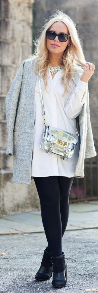 Серебряная кожаная сумка через плечо от Givenchy