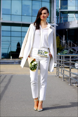 Белый кожаный клатч с принтом от Anya Hindmarch