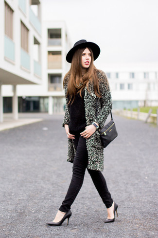 Женский черный свитер с круглым вырезом от Zoe Karssen