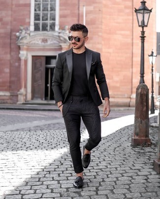 Черные брюки чинос с принтом от Emporio Armani