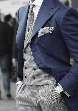Модный лук: темно-синий пиджак, серый жилет, белая классическая рубашка, серые классические брюки