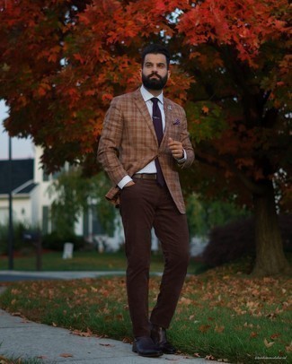 Какие ботинки челси носить с коричневым пиджаком в 30 лет мужчине: Коричневый пиджак и темно-коричневые вельветовые джинсы — великолепный лук, если ты хочешь создать простой, но в то же время модный мужской лук. Хочешь привнести сюда толику классики? Тогда в качестве обуви к этому луку, стоит обратить внимание на ботинки челси.