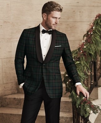 С чем носить черный галстук-бабочку мужчине в деловом стиле: Темно-зеленый пиджак в шотландскую клетку и черный галстук-бабочка — хороший вариант для активного выходного дня.