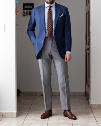 Какие классические брюки носить с бело-синей классической рубашкой в 30 лет мужчине весна в деловом стиле: Несмотря на то, что этот лук выглядит довольно-таки выдержанно, дуэт бело-синей классической рубашки и классических брюк всегда будет по вкусу стильным мужчинам, непременно покоряя при этом сердца прекрасных дам. Выбирая обувь, можно немного пофантазировать и закончить образ темно-коричневыми кожаными ботинками челси. Когда на смену холодной зиме приходит приятная весна, мы, мужчины, стремимся выглядеть свежо и приятно для противоположного пола. Подобное сочетание однозначно поможет достичь именно этого.