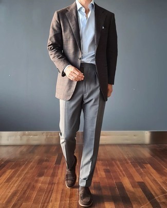 Какие лоферы носить с коричневым пиджаком мужчине: Коричневый пиджак в паре с серыми классическими брюками — прекрасный пример делового городского стиля. Вкупе с этим ансамблем идеально будут смотреться лоферы.