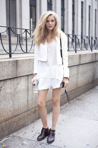 Женские белые шорты от Glamorous
