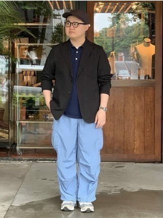Какие пиджаки носить с серыми кроссовками в 20 лет мужчине: Стильное сочетание пиджака и голубых брюк карго вне всякого сомнения будет привлекать внимание прекрасного пола. Пара серых кроссовок добавит образу легкости и динамичности.