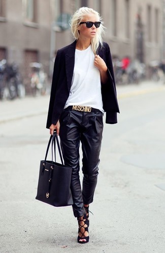 Женский черный ремень от Dolce & Gabbana