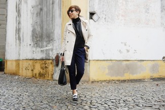 Женские темно-синие классические брюки от Piazza Italia