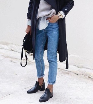С чем носить черный легкий плащ женщине: Черный легкий плащ и синие джинсы — неотъемлемые вещи в арсенале стильной женщины. В сочетании с этим образом наиболее выигрышно выглядят черные кожаные лоферы.