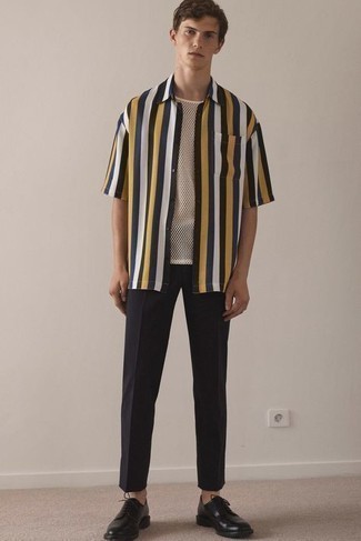 Мужская разноцветная рубашка с коротким рукавом в вертикальную полоску от Prada