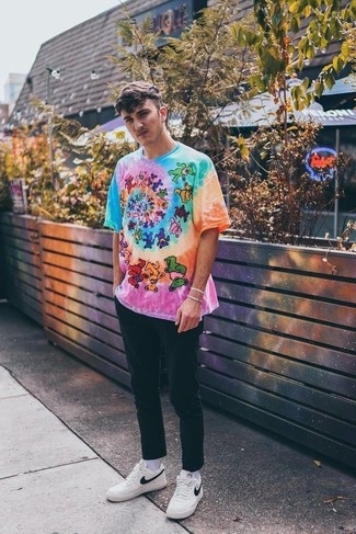 Мужская разноцветная футболка с круглым вырезом с принтом тай-дай от VERSACE JEANS COUTURE