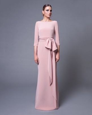 Розовое вечернее платье от Badgley Mischka