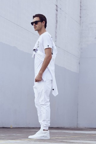 Мужская бело-черная футболка с круглым вырезом с принтом от adidas
