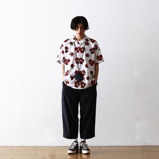 Мужская белая рубашка с коротким рукавом с цветочным принтом от Yoshiokubo