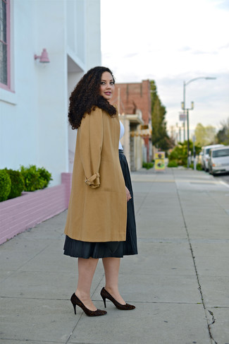 Женское светло-коричневое пальто от Ruxara