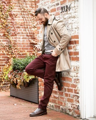 С чем носить ботинки челси в 30 лет мужчине в теплую погоду: Светло-коричневый плащ и темно-красные джинсы — рассмотри этот выбор, если не боишься оказаться в центре внимания. Весьма неплохо здесь будут выглядеть ботинки челси.