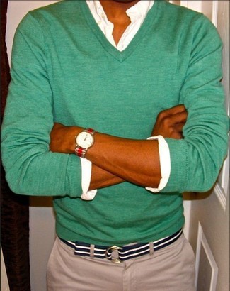 Мужской зеленый свитер с v-образным вырезом от Eleventy