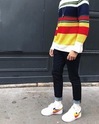Мужской разноцветный свитер с круглым вырезом в горизонтальную полоску от Roberto Collina