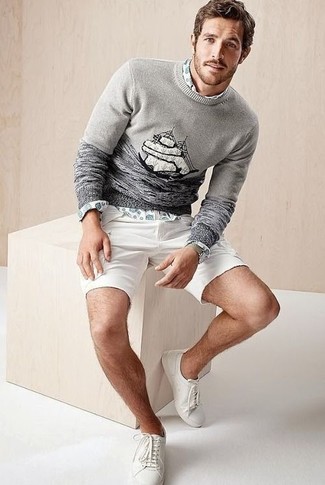 Мужской серый свитер с круглым вырезом с принтом от McQ by Alexander McQueen