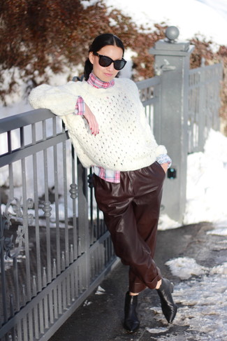 Белый вязаный свободный свитер от Lorena Antoniazzi