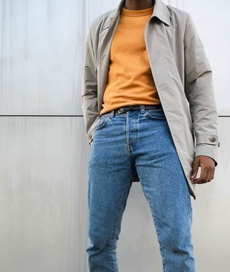 Какие джинсы носить с оранжевой футболкой с круглым вырезом в 30 лет мужчине в стиле кэжуал: Оранжевая футболка с круглым вырезом и джинсы прочно закрепились в гардеробе многих мужчин, позволяя создавать запоминающиеся и стильные ансамбли.