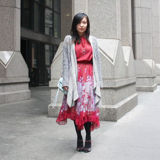 Красное платье-миди с цветочным принтом от Suno