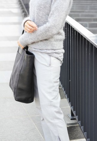 Женский серый свитер с круглым вырезом от Tommy Hilfiger