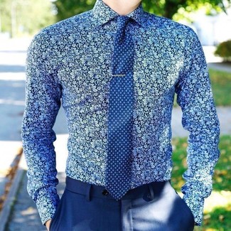 Мужская синяя классическая рубашка с цветочным принтом