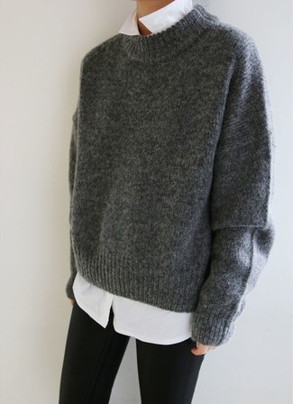 Темно-серый свободный свитер от Le Kasha