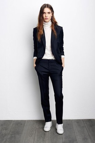 Женские темно-синие классические брюки от Vero Moda