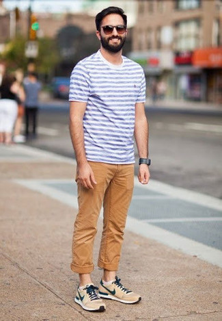 Мужская бело-синяя футболка с круглым вырезом в горизонтальную полоску от Levis Vintage Clothing