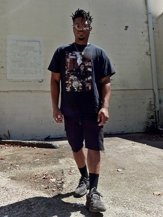 Мужская черная футболка с круглым вырезом с принтом от Throwback.