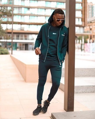 Мужские темно-зеленые спортивные штаны от adidas