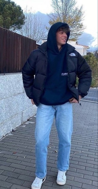 Мужская черная куртка-пуховик от Bazioni