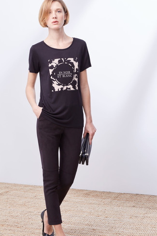 Женская черная футболка с круглым вырезом с принтом от J.W.Anderson