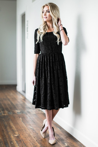 Черное кружевное платье с пышной юбкой от Antonino Valenti